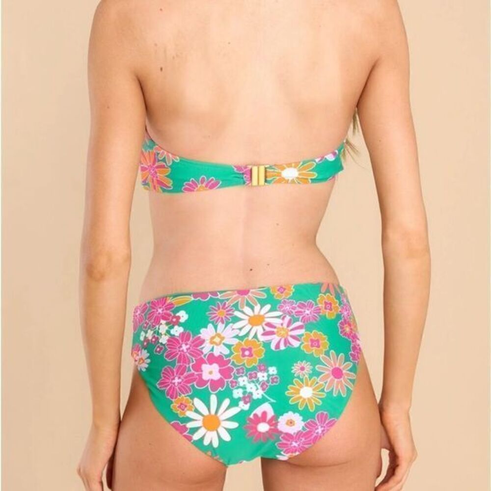 Bold Floral Bikini - Picture 11 of 15